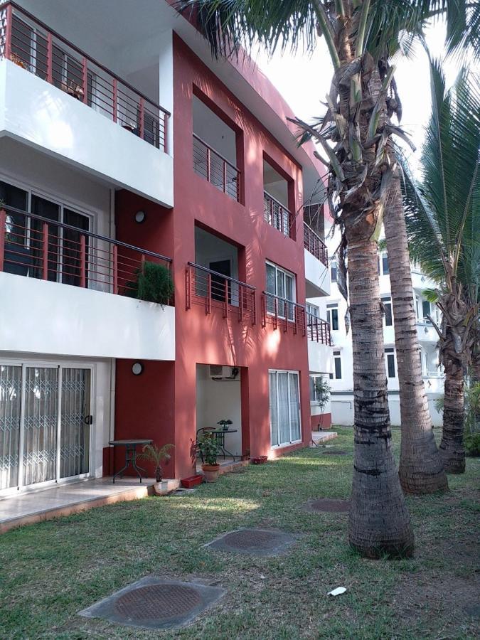 Beachfront Apartment Flic-en-Flacq Εξωτερικό φωτογραφία