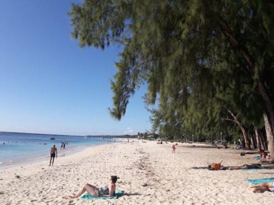 Beachfront Apartment Flic-en-Flacq Εξωτερικό φωτογραφία